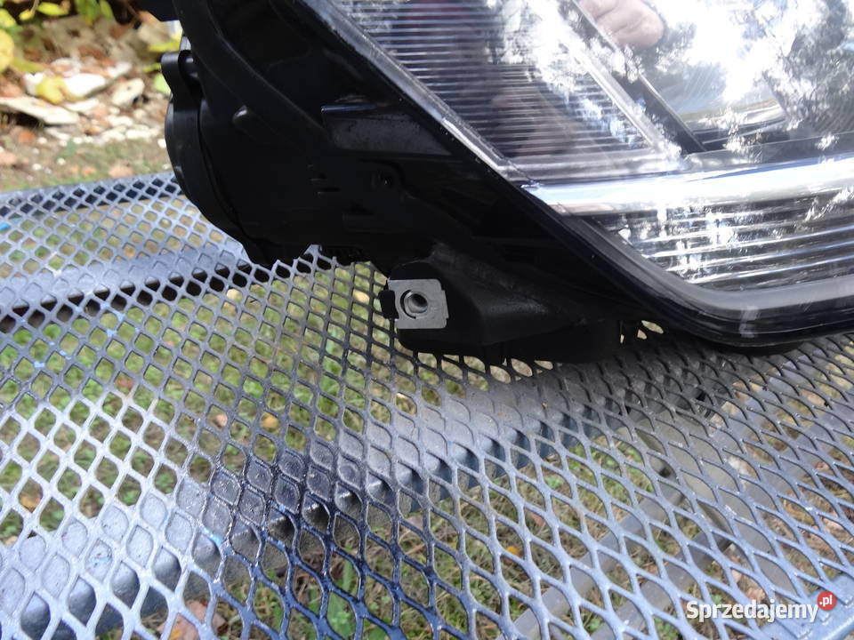 LAMPA PRAWY PRZÓD VW GOLF VII 7 20122016 opolskie Niemodlin