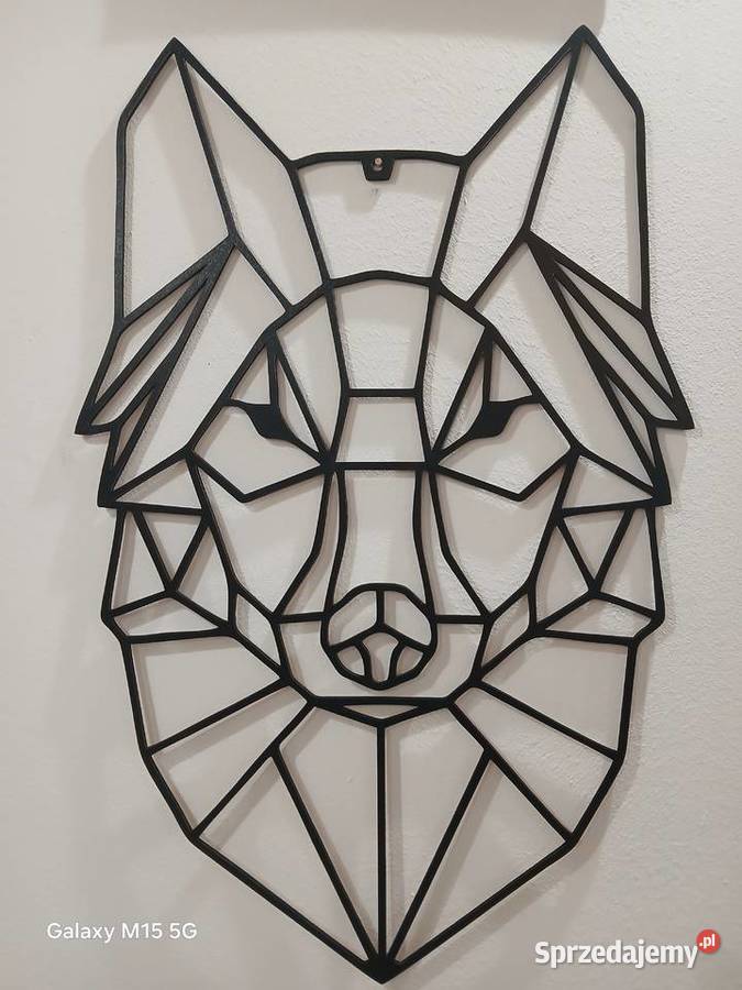 Dekoracja ścienna wilk wycinany laserowo