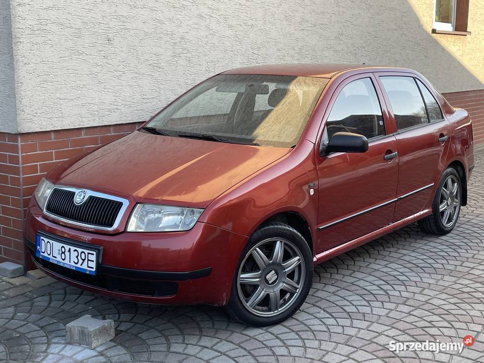 Skoda Fabia Sedan 14 MPI 60 benzyna 188000 śląskie Będzin