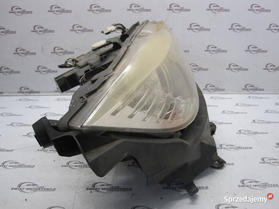 BMW E91 LIFT 11r lampa prawa przód 7202576 osobowe