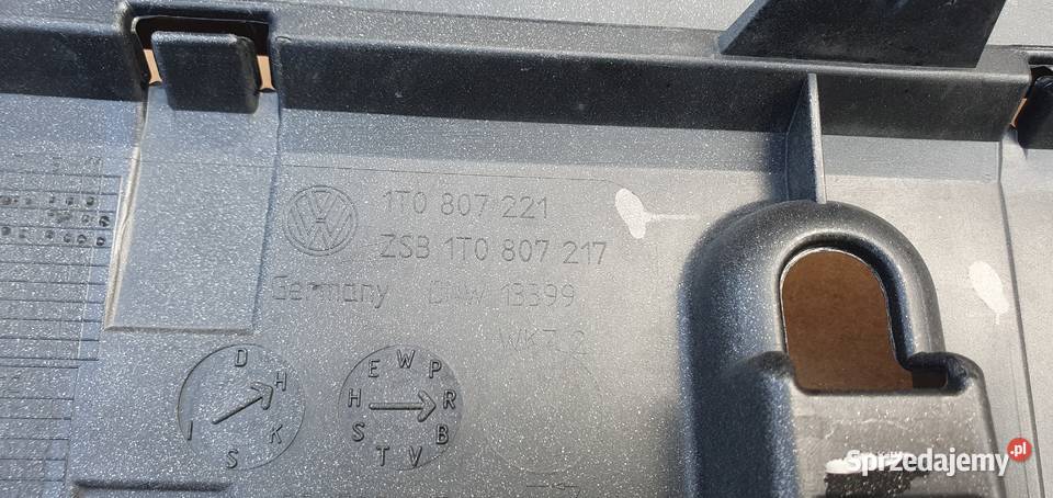 VW TOURAN I 1 ZDERZAK PRZEDNI NA SPRYSKI Trzciel