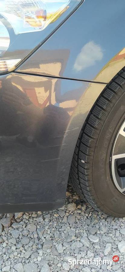 Kia Ceed 1 FL gniazdo USB Miąsowa