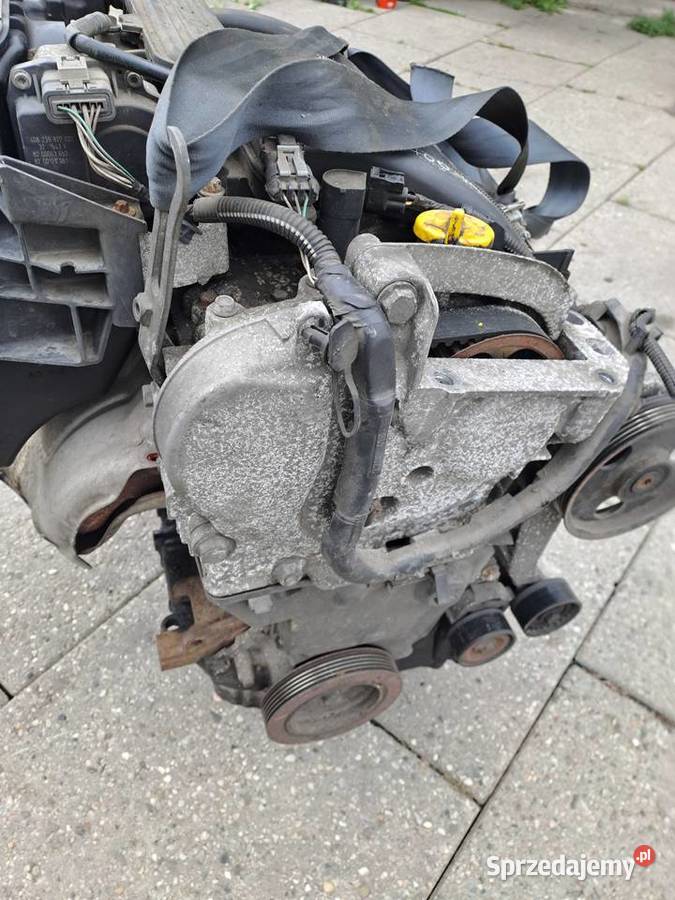 Renault Clio 14 16V silnik kompletny kod K4J 710 Rok produkcji 2007