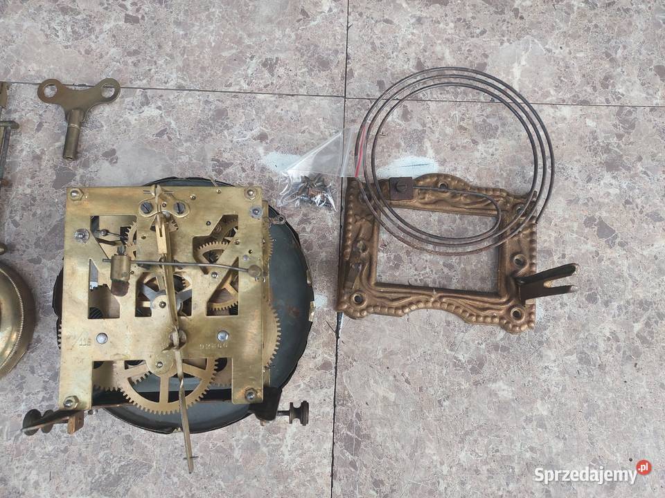 173 Zestaw mechanizm starego małego zegara Tczew sprzedam