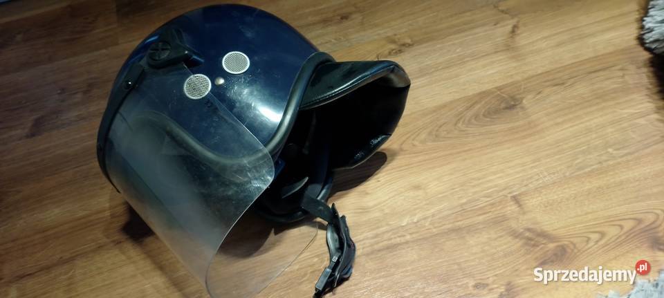 Hełm policji angielskiej odpowiednik naszegozomo Jarosław