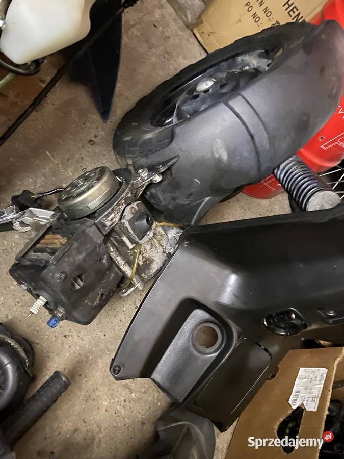 Piaggio typhon 2017 2018 wszystkie części całość Piaggio podkarpackie Łańcut