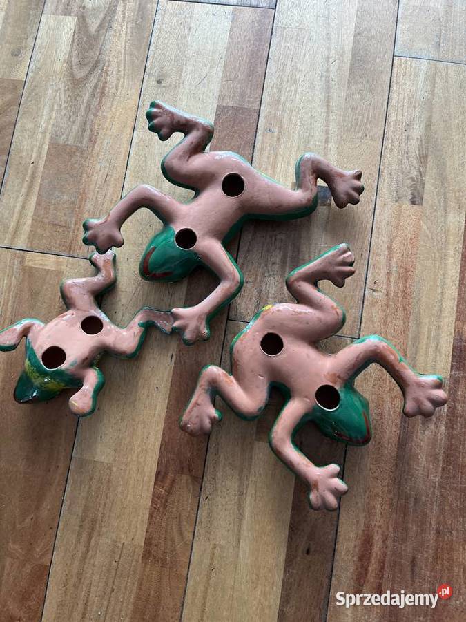 ceramiczne żaby piękna ozdoba biura mieszkania zielony