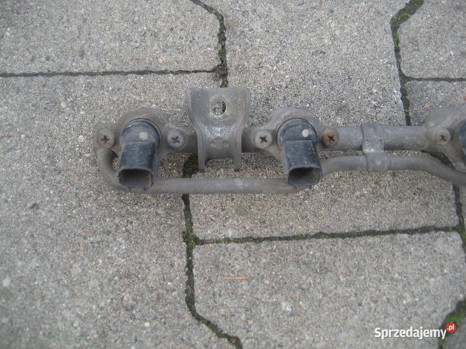 nissan sunny n14 16 benzyna listwa wtryskowa Części samochodowe Rakoniewice sprzedam