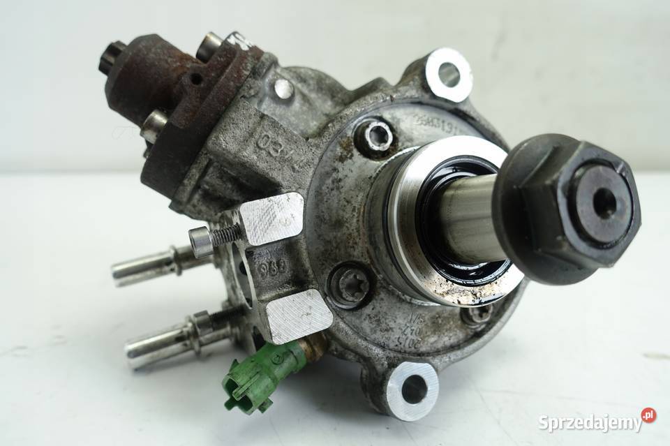 Jaguar XE 20 D POMPA WTRYSKOWA PALIWA 0445010706 Rudka