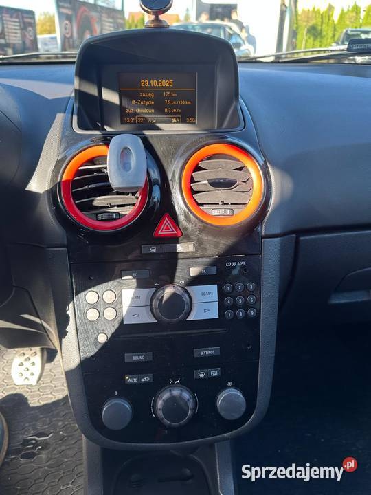 Opel Corsa D Limited Black Edition 14 benzyna Bielsko-Biała