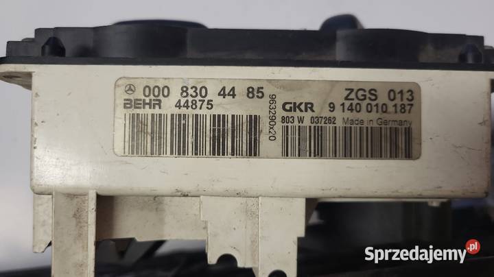 Panel nawiewu klimatyzacji MERCEDES A0008304485 Mojusz sprzedam