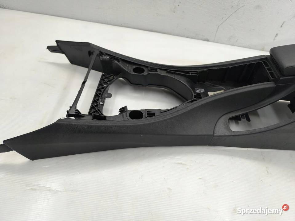 TUNEL ŚRODKOWY PODŁOKIETNIK SKÓRA BMW E90 20B