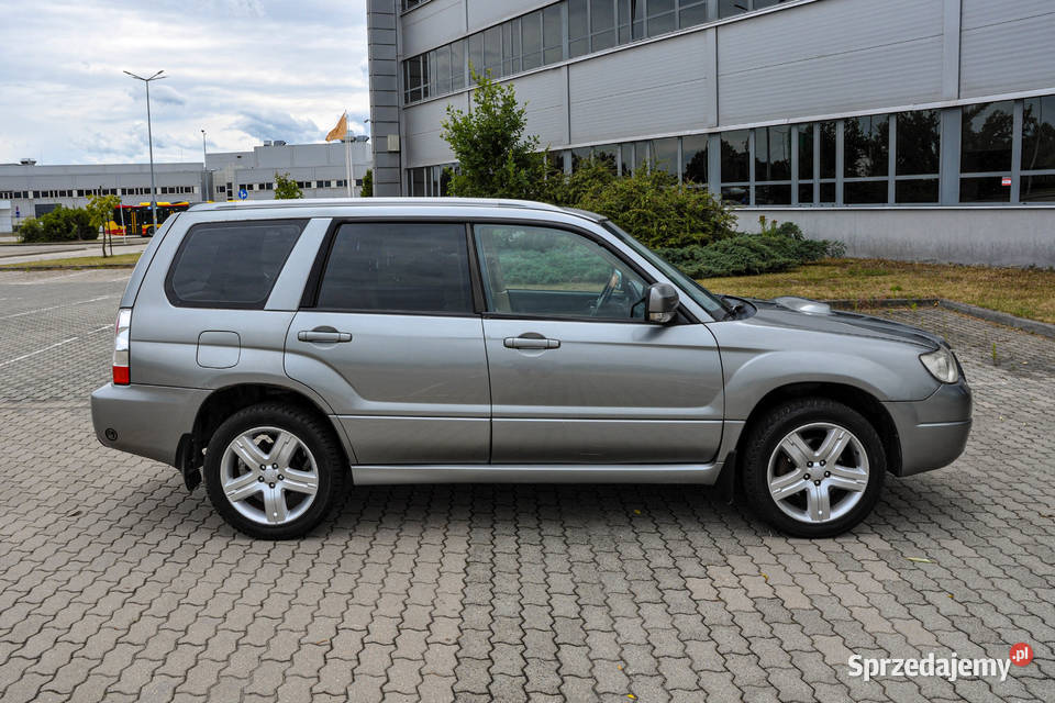 Subaru Forester 25T LPG Automat Lift Skóry 177 177000km Wrocław
