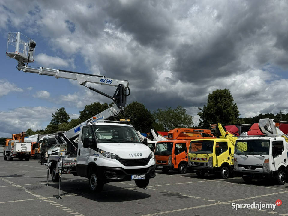 Iveco Daily 35S14 Koszowy Zwyżka Mx210 UDT Mx centralny zamek Widełki