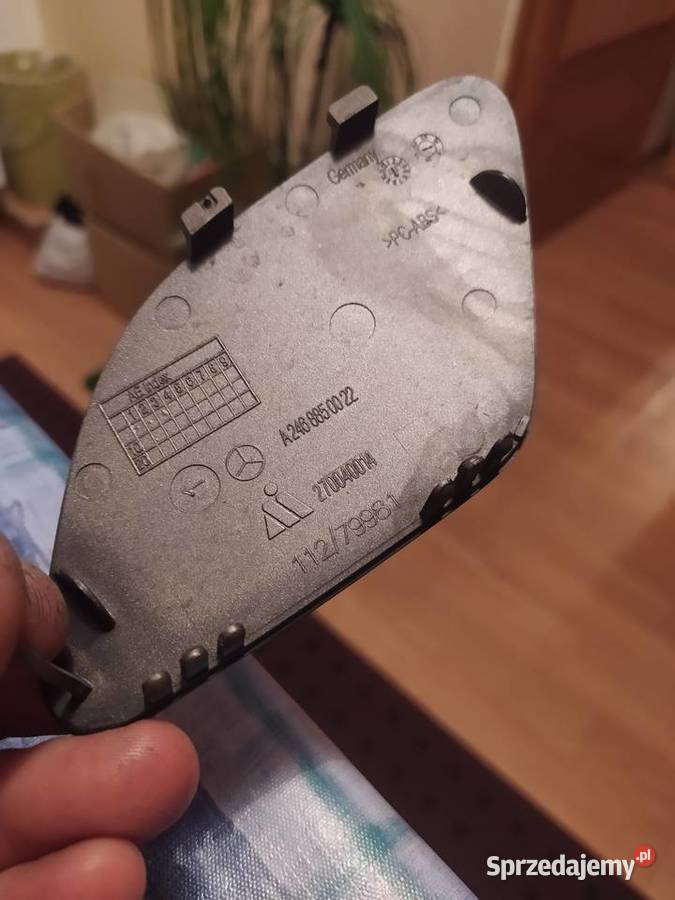 Zaślepia haka holow Mercedes b klasa w246 Zderzaki Rzeszów sprzedam