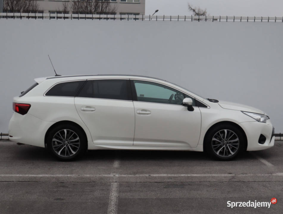 Toyota Avensis 20 D4D relingi dachowe Lublin