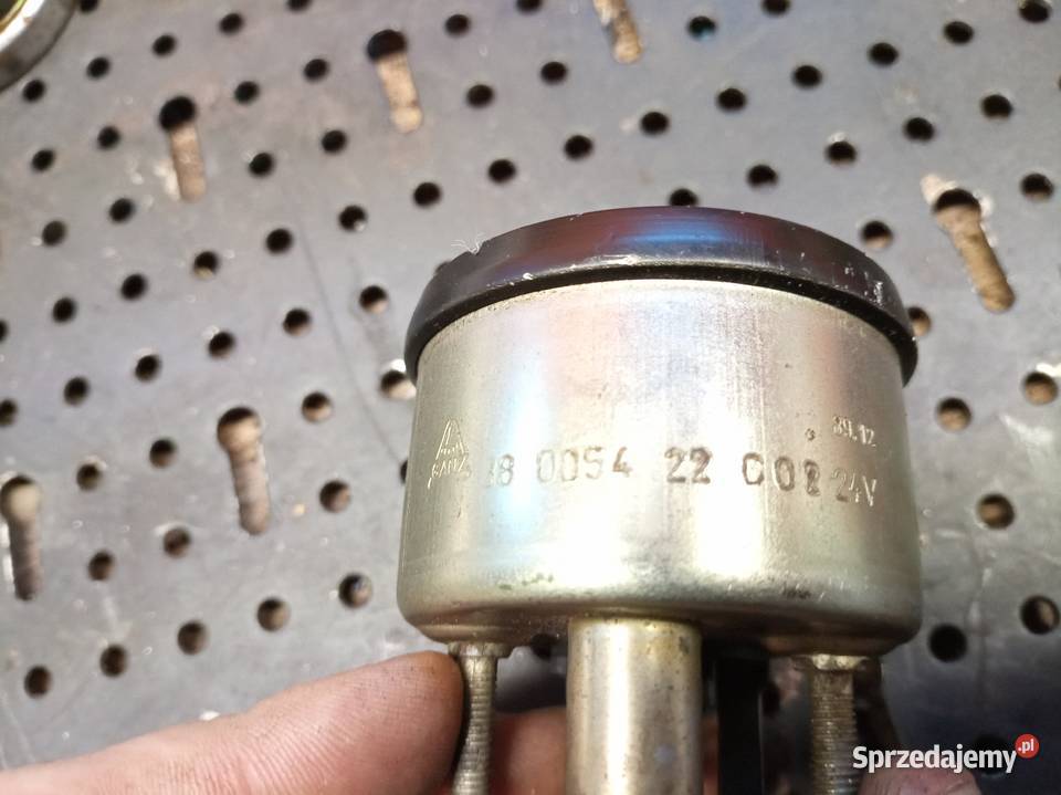 Wskaźnik ciśnienia oleju 24v Stalowa Wola