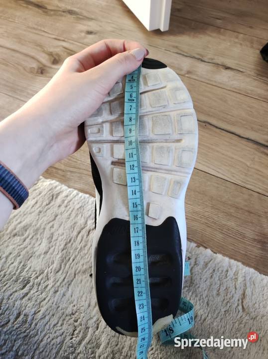 buty sportowe Nike biały Obuwie sportowe Biała Podlaska