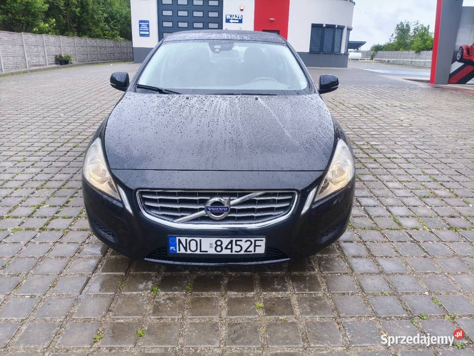 Volvo S60 benzyna pełna historia serwisowa Piotrków Trybunalski sprzedam