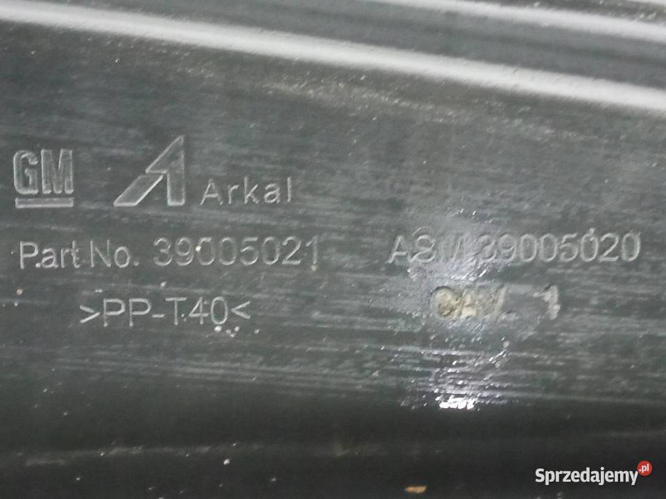 PODSZYBIE DOLNE 39005021 Opel Corsa V 2014 E