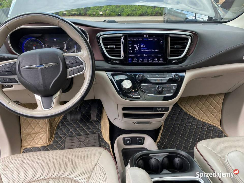 Chrysler Pacifica Pacifica 2020 w wersji Limited immobilizer Pacifica Białystok