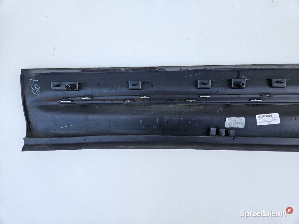 MERCEDES GLB W247 LISTWA DRZWI PRAWA PRZEDNIA wielkopolskie Międzychód sprzedam