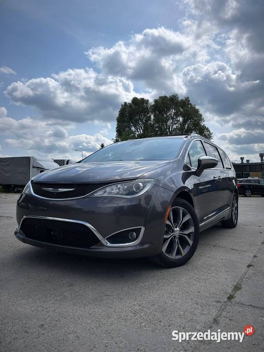 Chrysler Pacyfica 8os grudzien 16r limited światła przeciwmgielne sprzedam