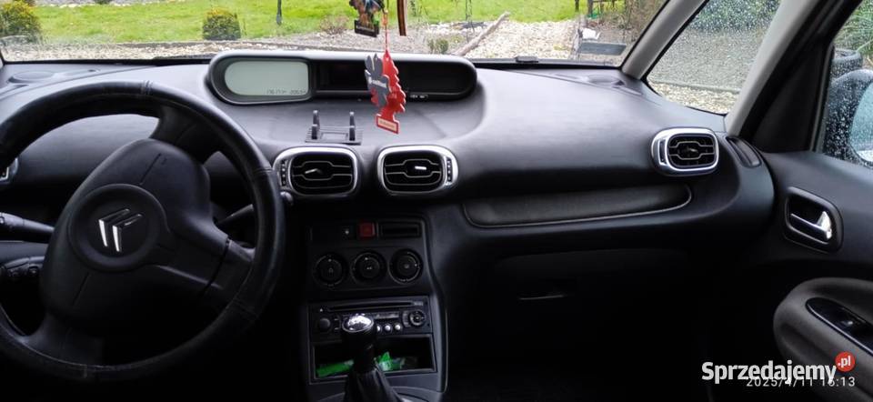 Samochód Citroen C3 Picasso światła przeciwmgielne Cieszacin Wielki