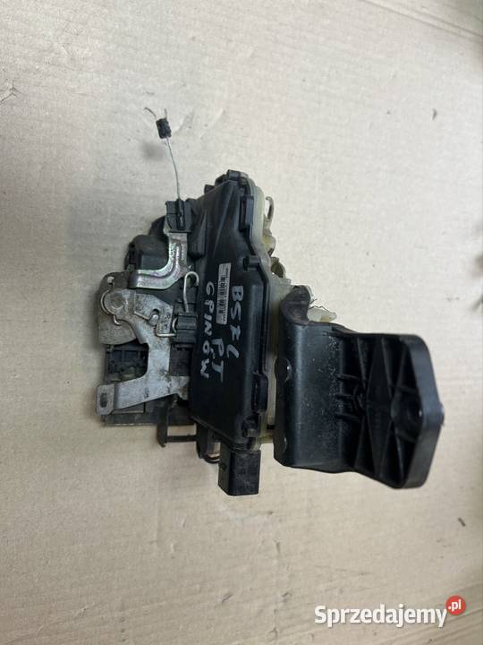 Zamek prawy tył Passat b5 b5fl 3b4839016m Grudziądz