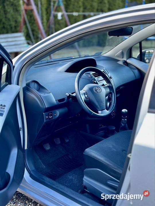 Toyota Yaris 13 VVTI 6 biegów 100 147000km Konstancin-Jeziorna