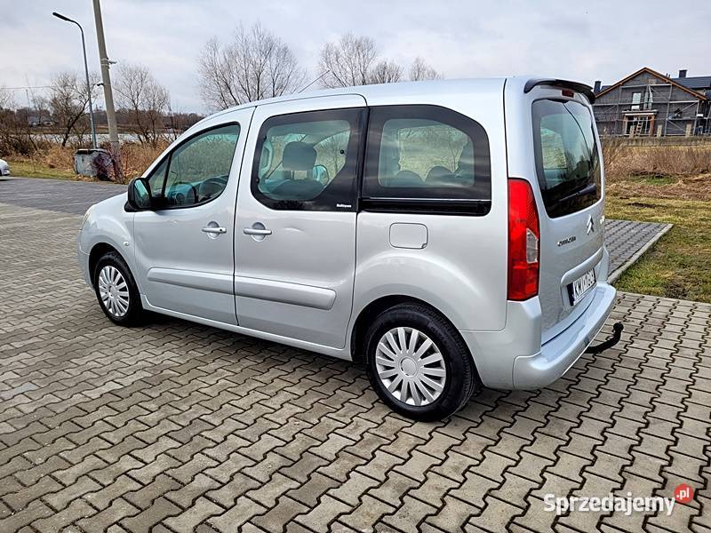 Pojemny i oszczędny dieselek Zarejestrowany w Polsce Motoryzacja małopolskie Słomniki