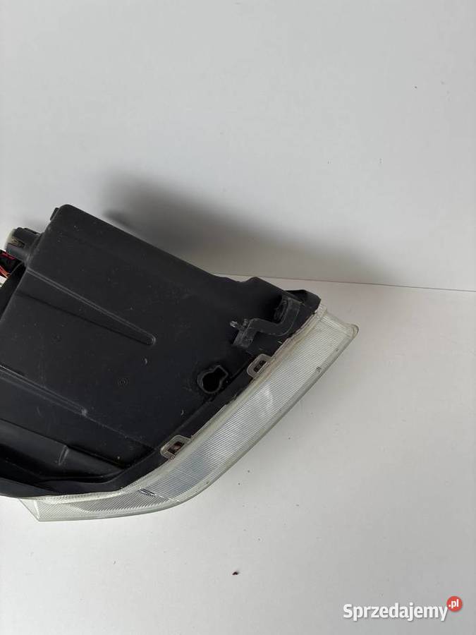 Citroen C2 LAMPA PRZÓD PRZEDNIA LEWA EUROPA Słowikowo sprzedam