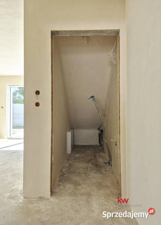 Dom szeregowy Stęszew 715m2 sprzedam