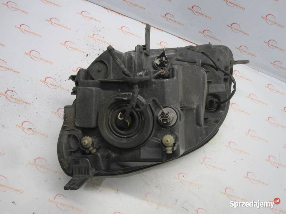 CHEVROLET ORLANDO I LT 10r lampa prawa przód Kielce