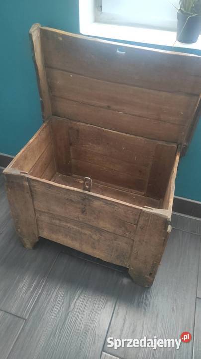 Sprzedam piękny mebel rustykalny skrzynia Antyki Przemyśl