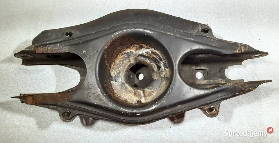 WAHACZ OSŁONA PRAWY TYŁ MERCEDES W204 W212 Mielęcin