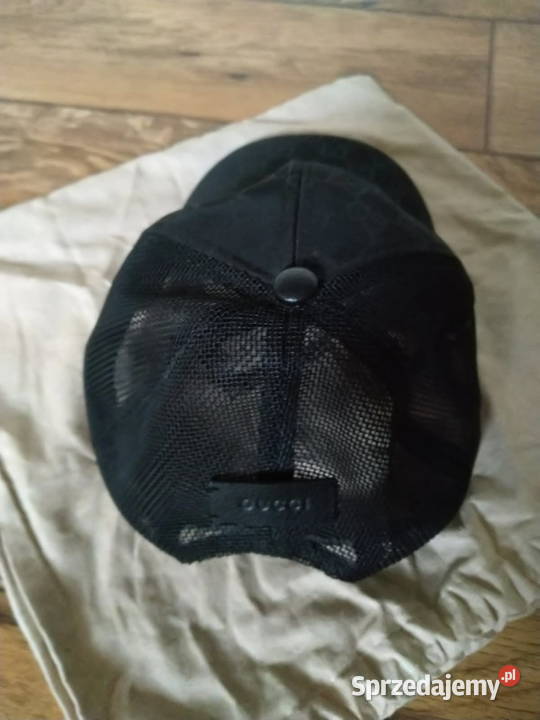 Czapka z dsszkiem black Gucci