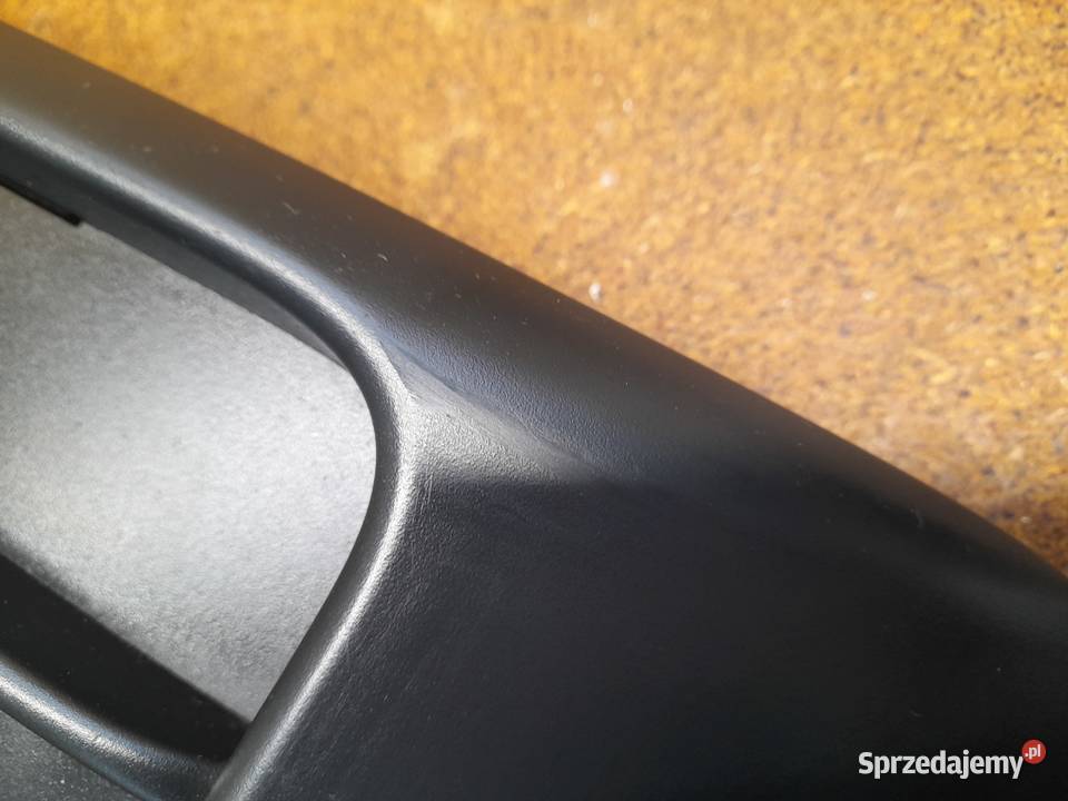 AUDI Q2 KRATKA ZAŚLEPKA ZDERZAKA LEWA 81A807681J Goleniów