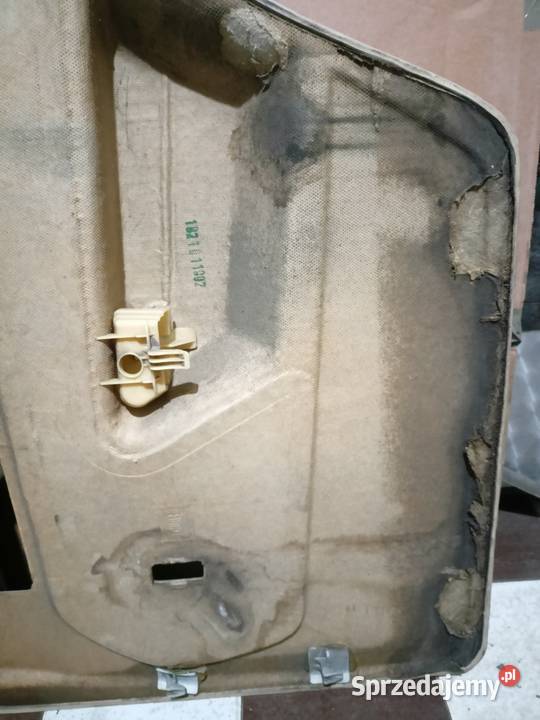 Mercedes 190 W201 boczki drzwiowe tapicerka tapicerki samochodowe świętokrzyskie