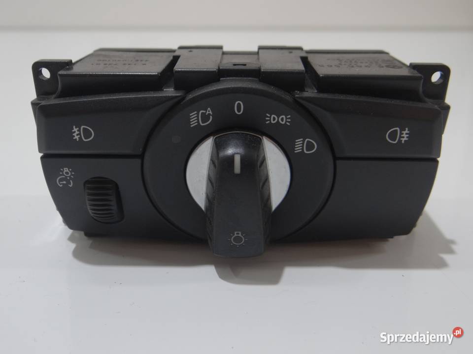 WŁĄCZNIK PRZEŁĄCZNIK ŚWIATEŁ BMW E60 E61 OE Strzyżewice sprzedam