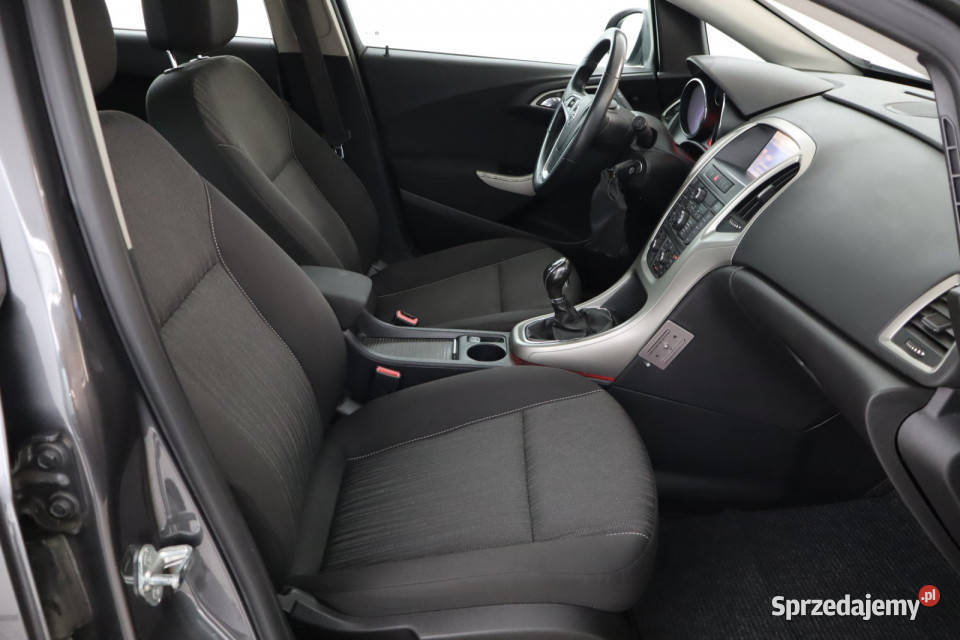 Opel Astra 16 T nieuszkodzony śląskie Zabrze sprzedam