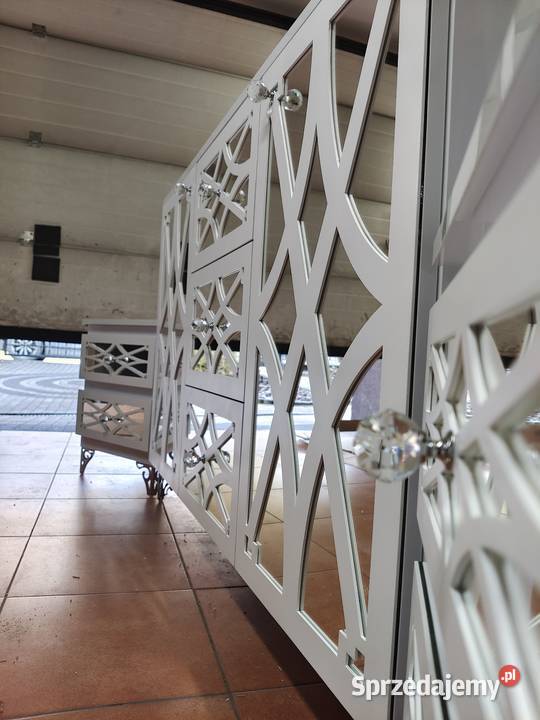 Zestaw mebli wysoki połyskGlamourkomoda 1302 Nowy Sącz