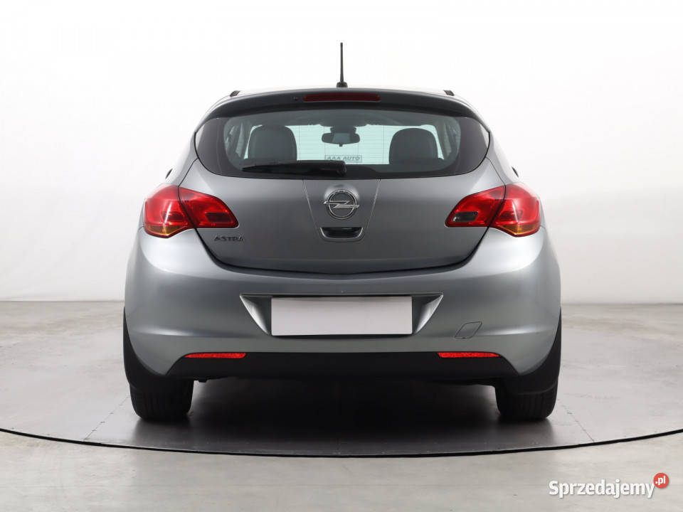 Opel Astra 16 16V nieuszkodzony