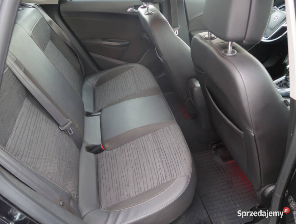 Opel Astra 14 T LPG gniazdo USB Piaseczno