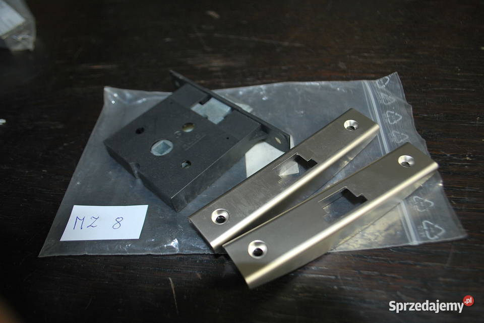 KOMPLET ZAMEK DRZWI I MASKOWNICA Grzebowilk