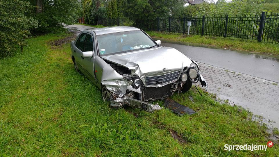 Mercedes Benz e200 benzyna gaz na UA rejestracji Wrocław sprzedam