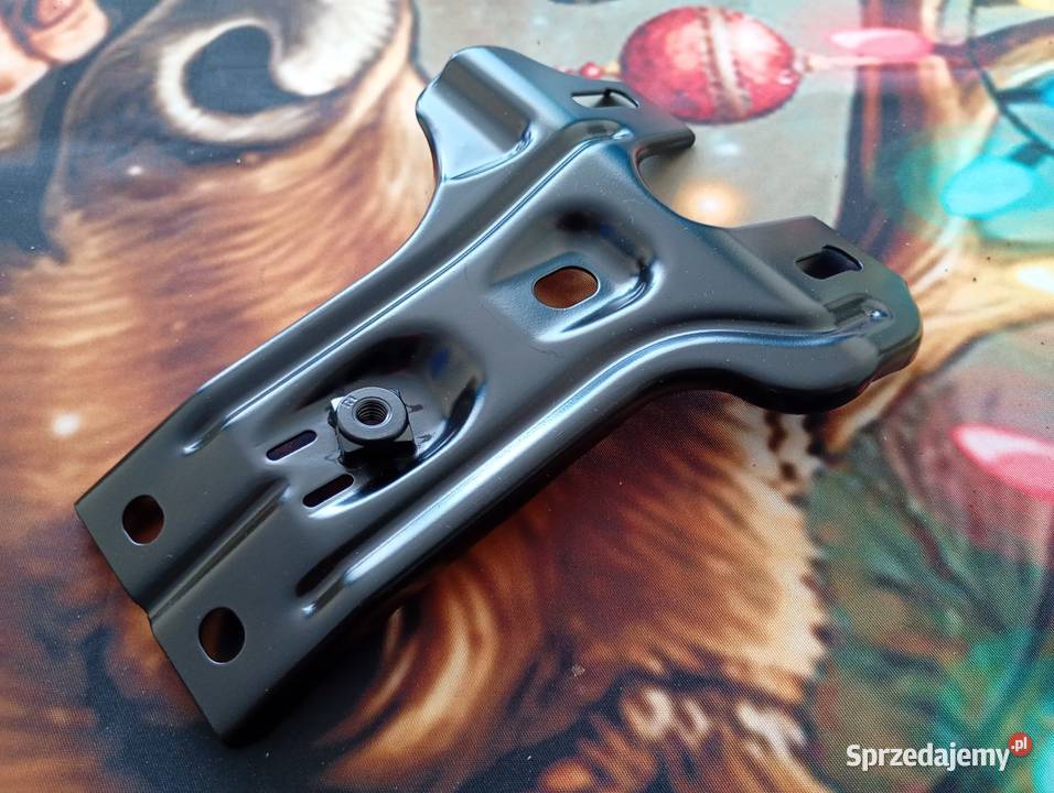 VW Golf Vll Wspornik zamka maski 5G0805567