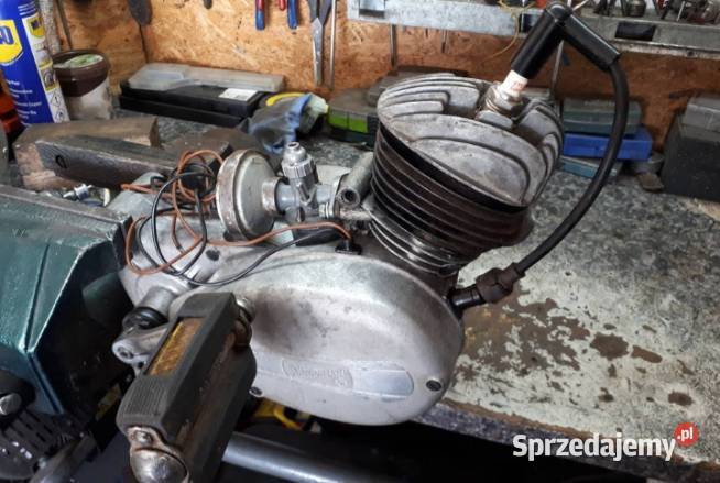 Sprzedam silnik w stanie Zainteresowanych proszę Motoryzacja Golub-Dobrzyń sprzedam