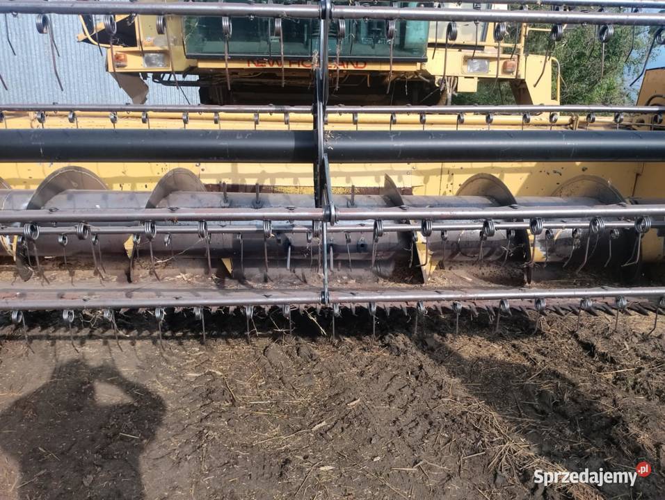 Sprzedam kombajn zbożowy holland tx32 New Holland