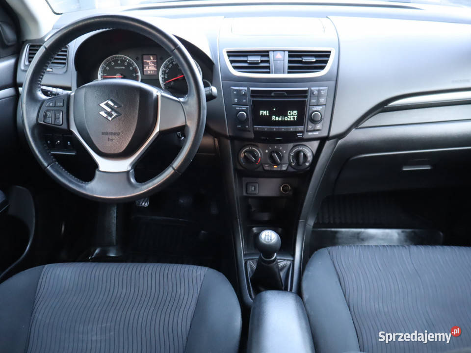 Suzuki Swift 12 Rok produkcji 2010 Katowice sprzedam